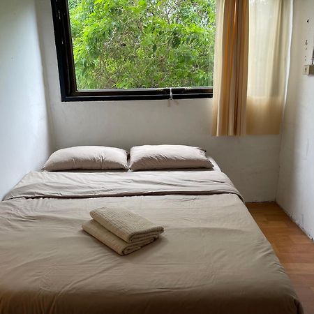 Budget Room Koh Phangan Pier With Ac Экстерьер фото